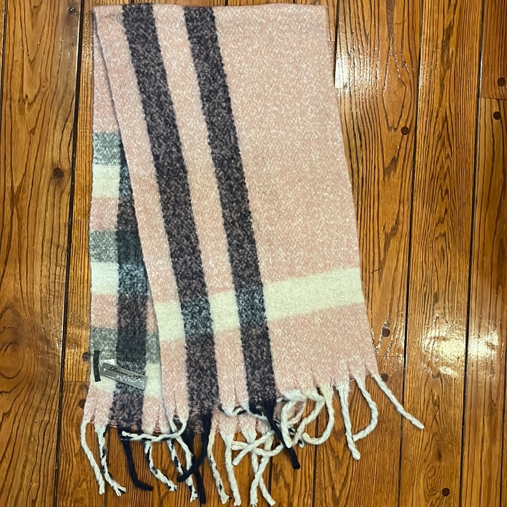 Multi color chunky/ soft scarf  ** NON REFUNDABLE **